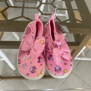 Minnie Mouse swim shoes